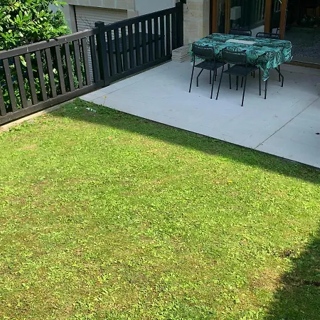 Appartement Rez-de-jardin - Résidence Avec Piscine -